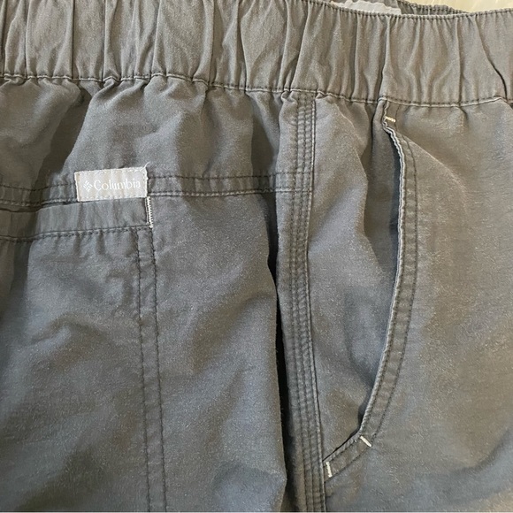 Grey Columbia Men’s Shorts - Picture 11 of 11